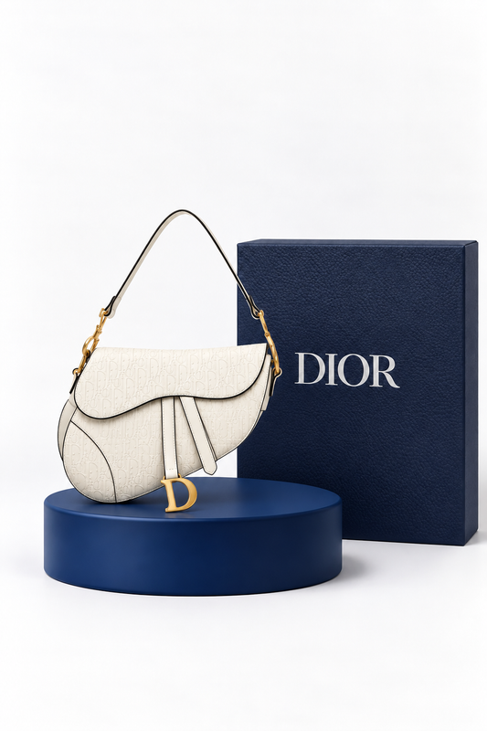 Christian Dior Saddle Blanco Dorado