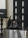 Chanel 25 Negra Mini