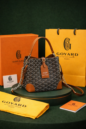 Bolso Goyard Petit Flot bucket Marrón