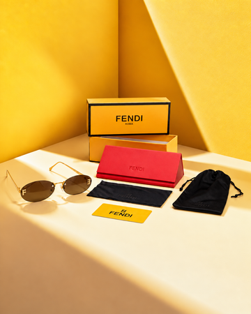 Fendi Oval Marrón