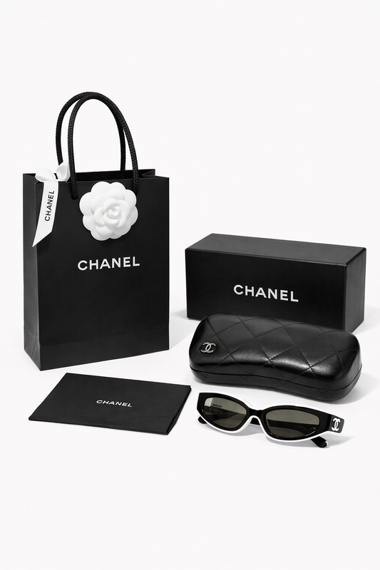 Bolsa de Regalo Chanel Tamaño Chico  – Presentación Exclusiva Lentes, Llaveros & Accesorios