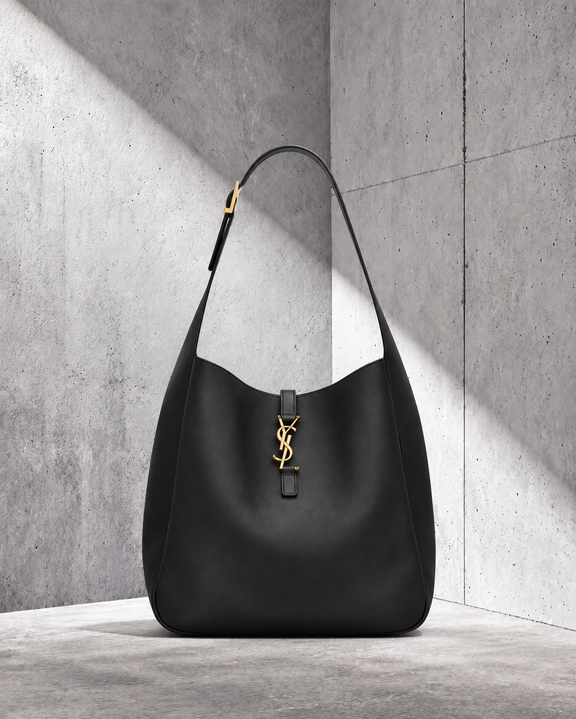 Ysaint Laurent Hobo Ecocuero Negro