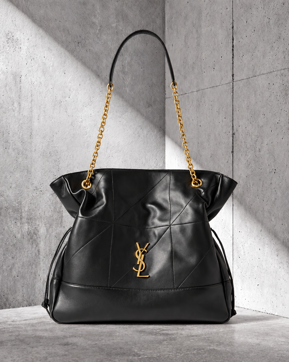 Ysaint Laurent Jamie Shopping Negro Dorado