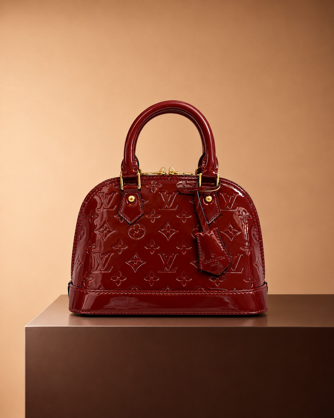 Louis Vuitton Alma BB Bordó Charol