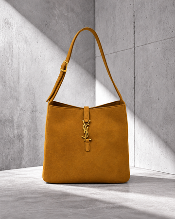Ysaint Laurent Le 5 à 7 Supple Medium Camel