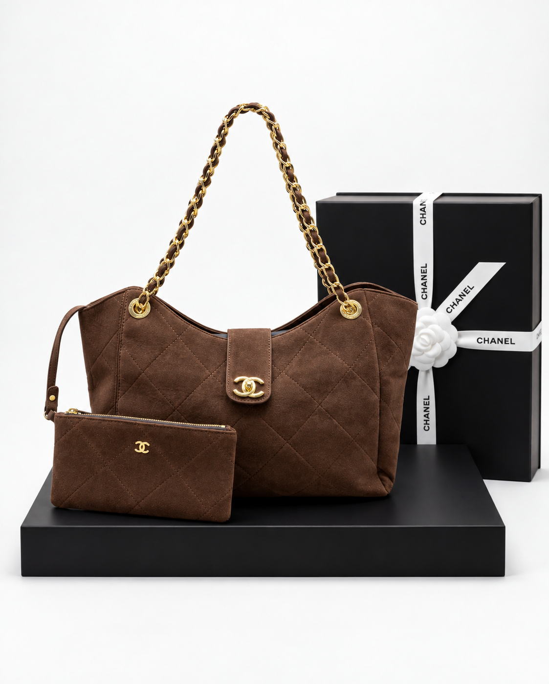 Chanel Calfskin Suede Marrón