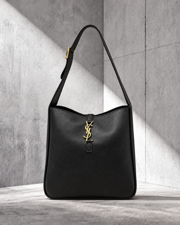 Ysaint Laurent Le 5 à 7 Supple Large Negra