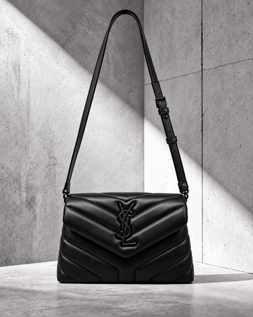Ysaint Laurent Loulou Toy Negro