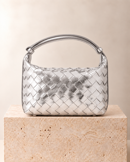 Bottega Veneta Wallace Intrecciato Plateado