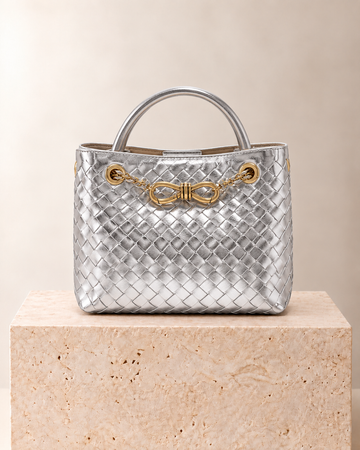 Bottega Veneta Andiamo Chain Plateado