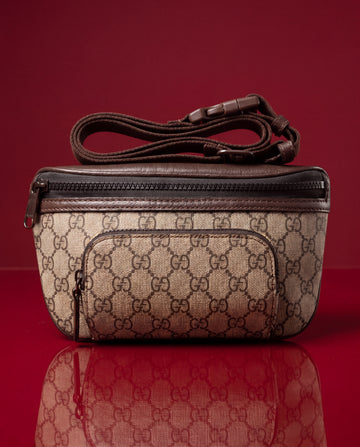 Gucci Supreme Riñonera Beige