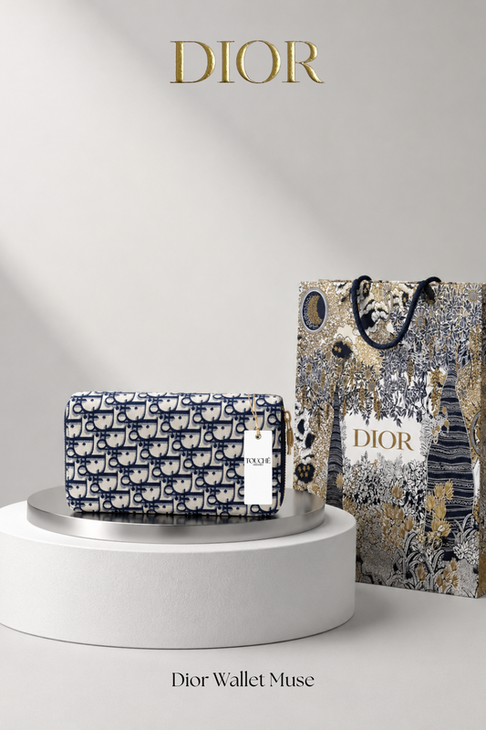Dior Wallet Muse